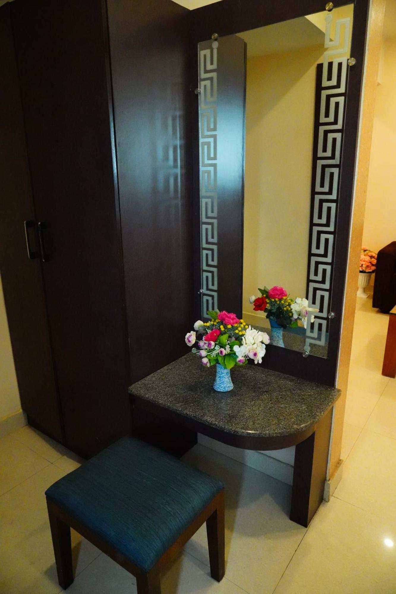 Vinayagam Residency Hotel Arcot Exterior photo