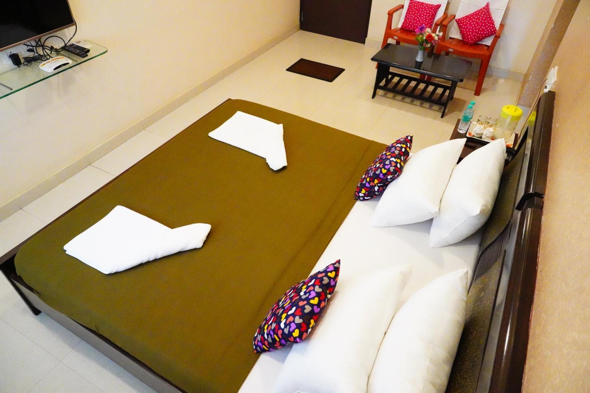 Vinayagam Residency Hotel Arcot Exterior photo