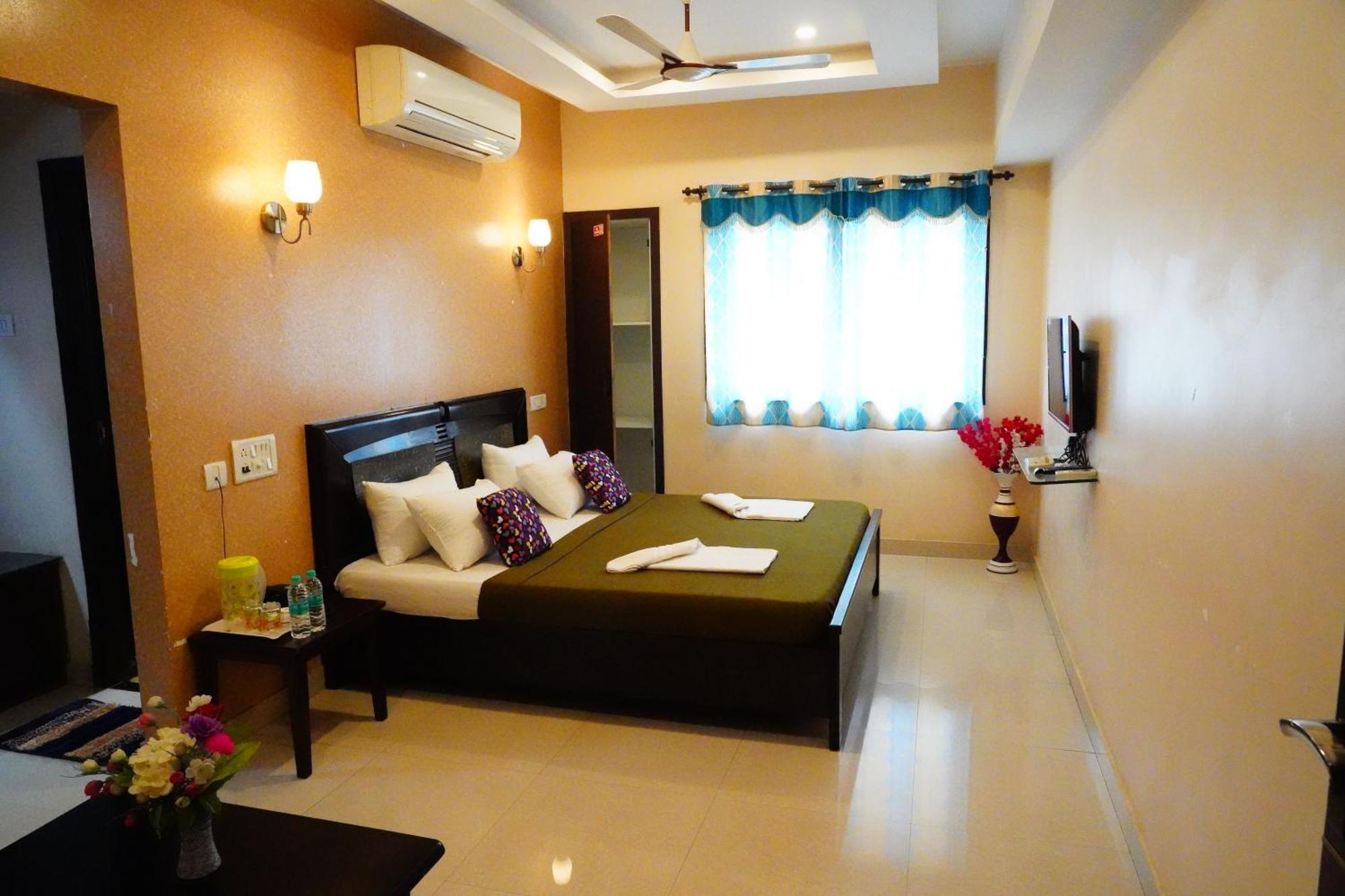 Vinayagam Residency Hotel Arcot Exterior photo