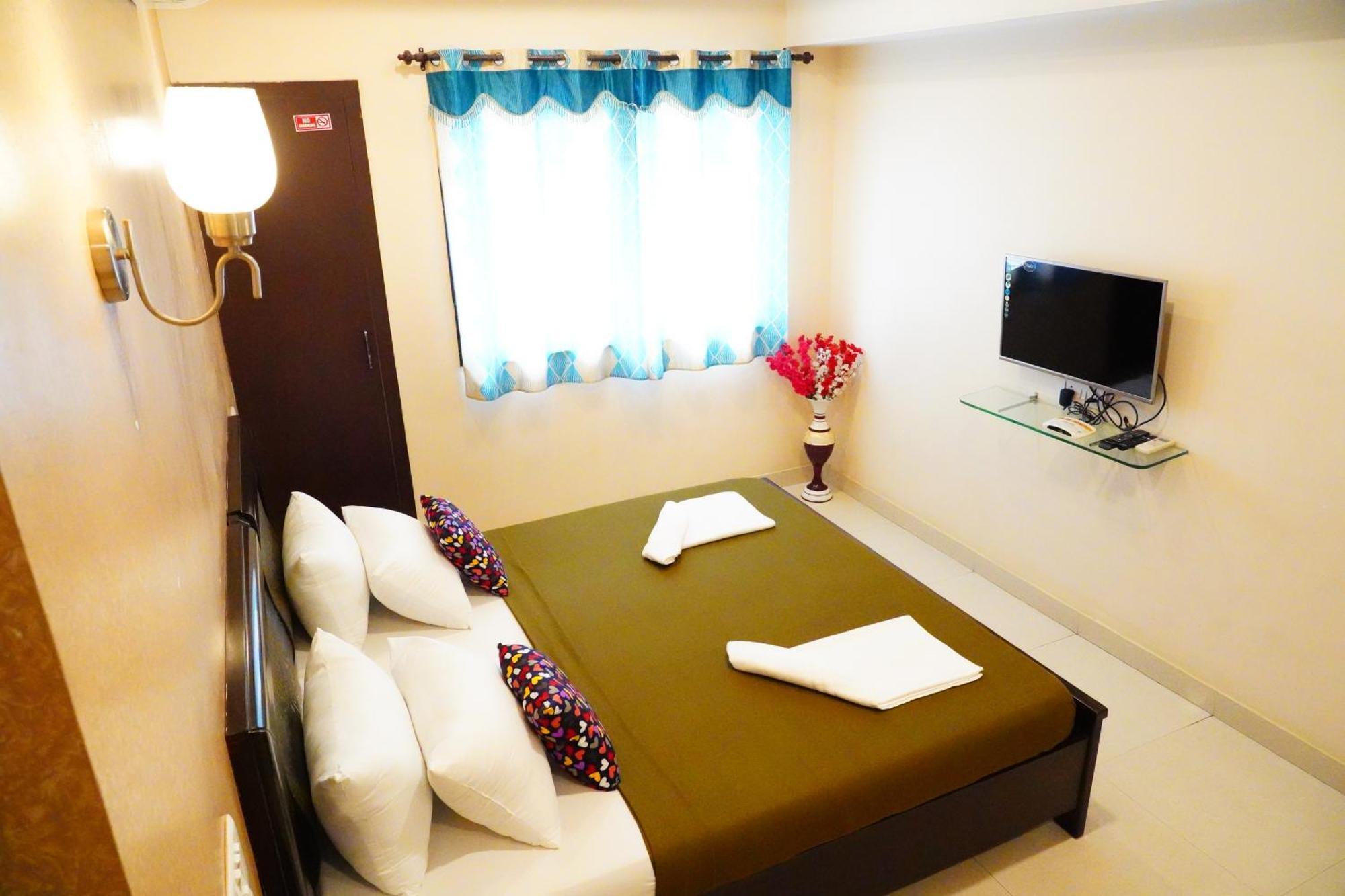 Vinayagam Residency Hotel Arcot Exterior photo